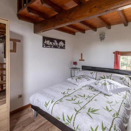 Charmante Maison A Avec Piscine Partagee Ferienhaus *